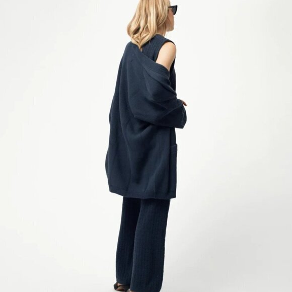 Mr. Mittens Buttoned Maxi Cardigan in Brown Sugar OS - Picture 6 of 7